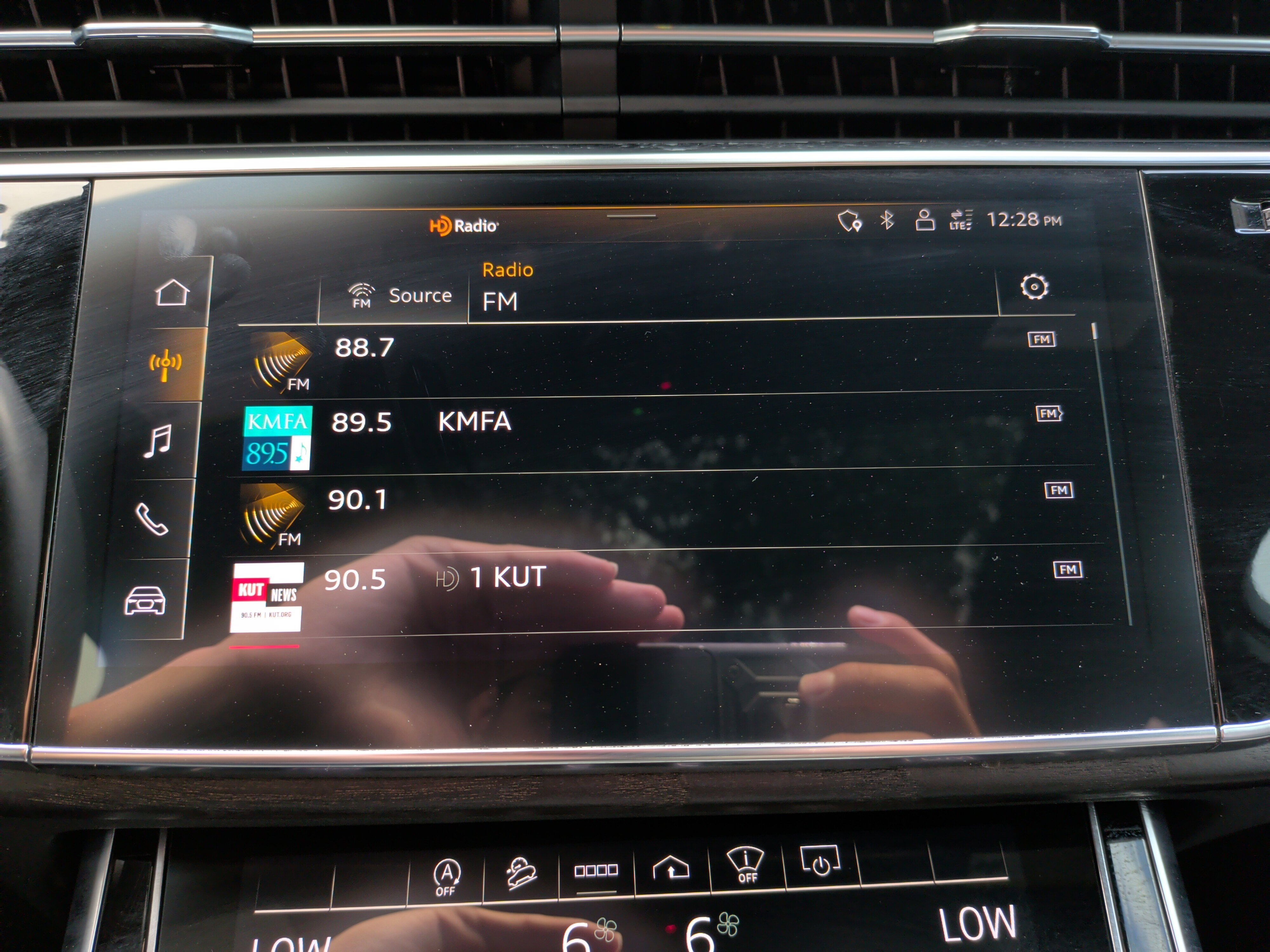 Used 2022 Audi Q7 3.0T Prestige image 23