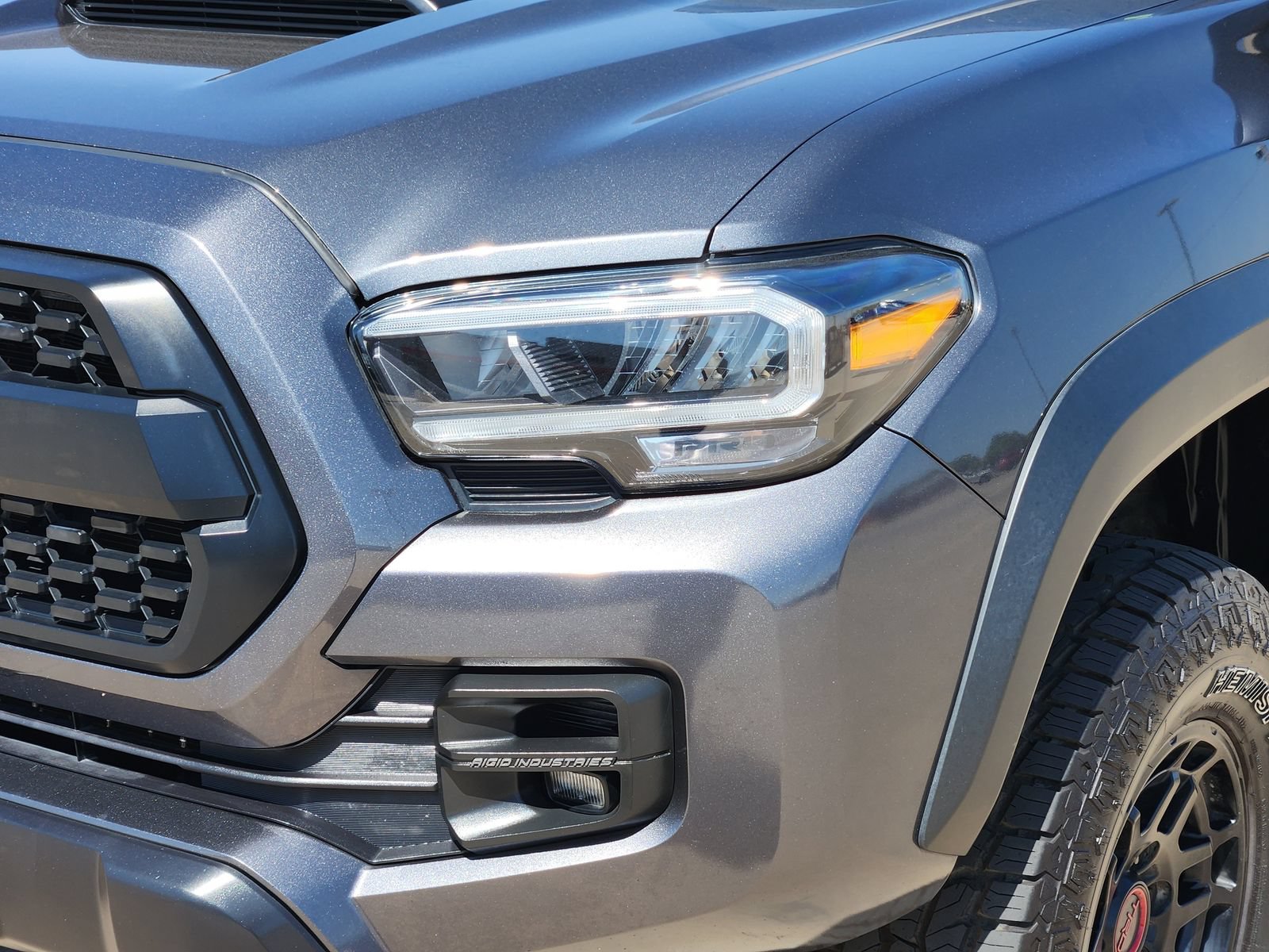 Used 2023 Toyota Tacoma TRD Pro AWD/4WD image 12