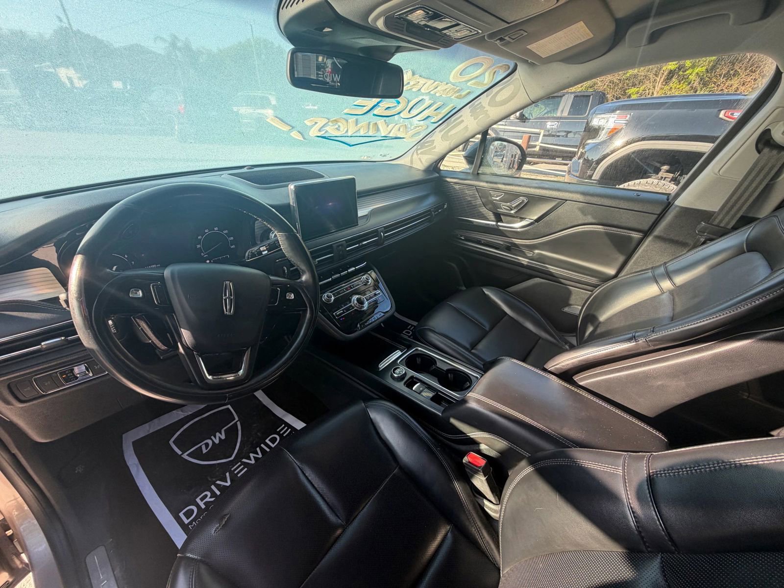 Used 2020 Lincoln Corsair FWD w/ Equipment Group 101A image 7