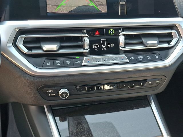 Used 2019 BMW 330i xDrive Sedan w/ Driving Assistance Package image 12