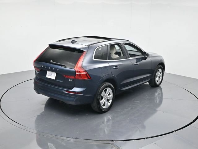Used 2022 Volvo XC60 B5 Momentum image 39