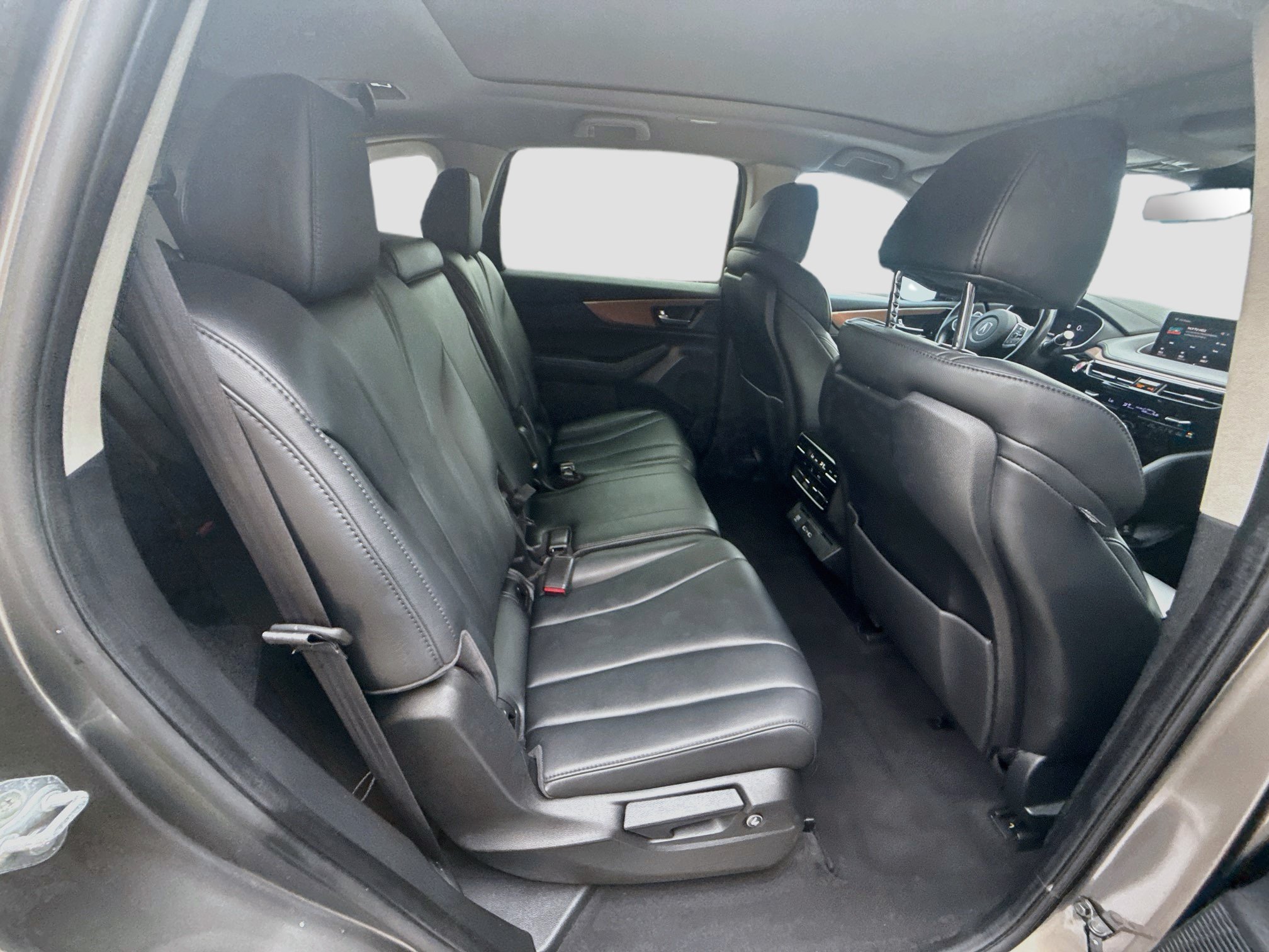 Used 2022 Acura MDX FWD image 29