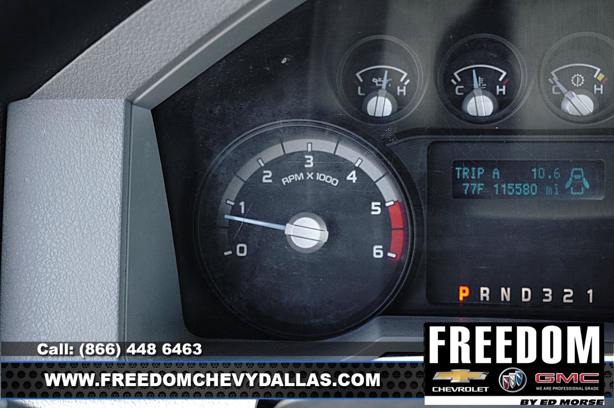 Used 2015 Ford F550 4x4 Regular Cab Super Duty image 21