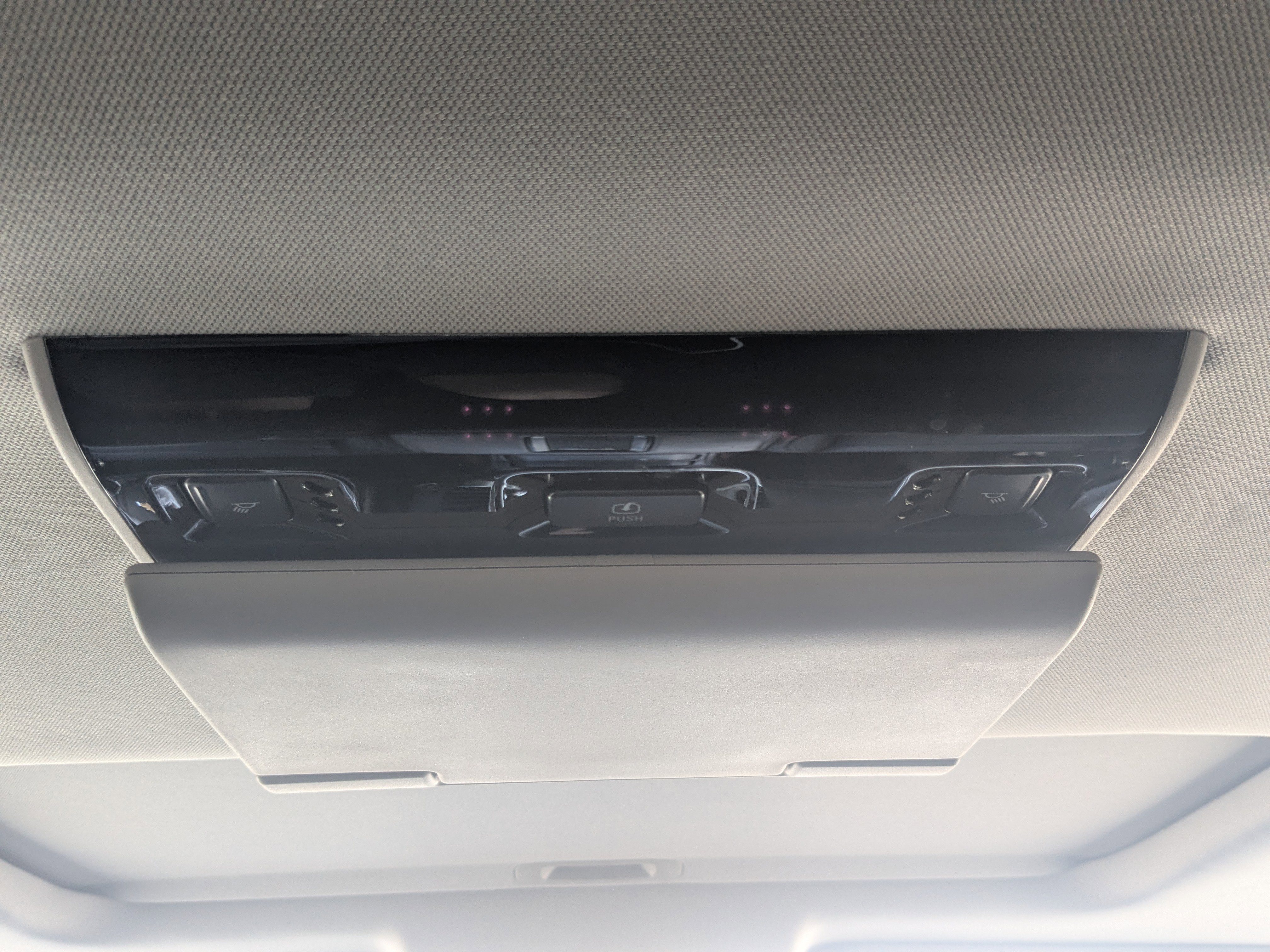 Used 2020 Chevrolet Suburban Premier image 21