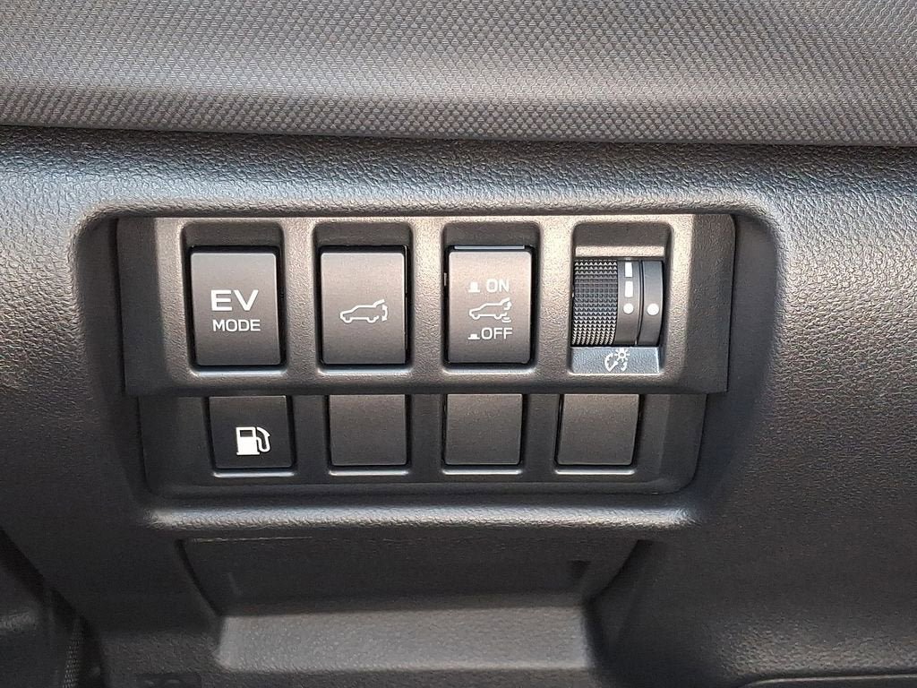 Certified 2025 Subaru Forester Limited AWD/4WD image 22