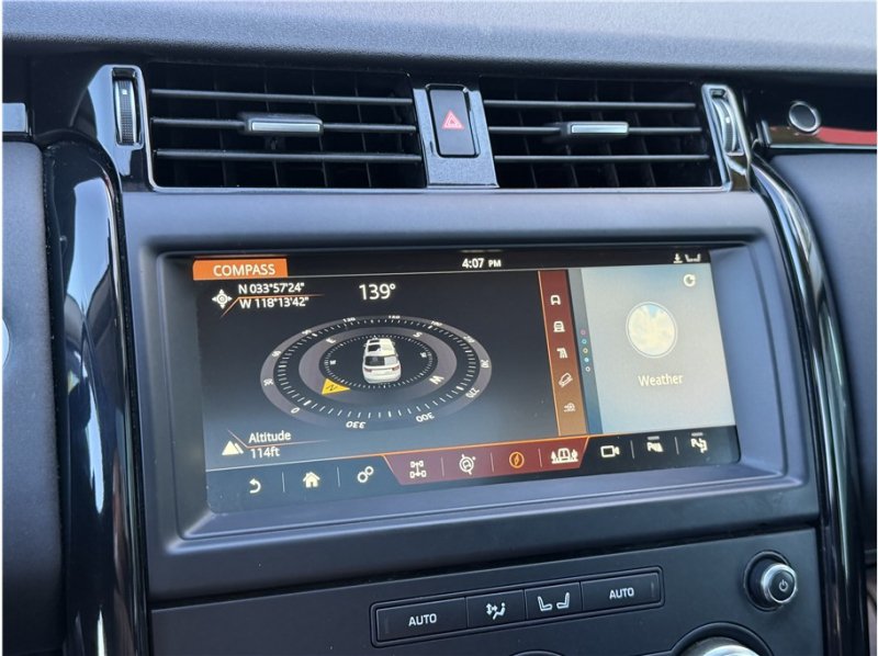 Used 2019 Land Rover Discovery SE AWD/4WD image 56