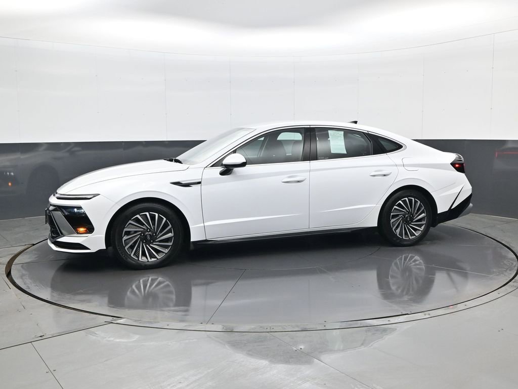 Certified 2025 Hyundai Sonata SEL image 8