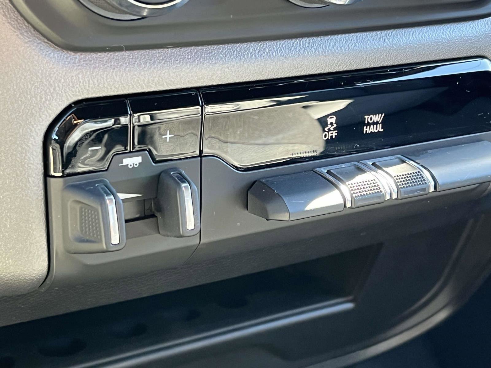 Certified 2024 RAM 2500 Big Horn w/ Bed Utility Group image 36