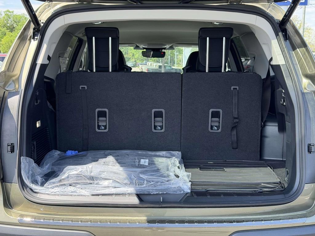 Used 2026 Subaru Ascent Premium AWD/4WD image 14