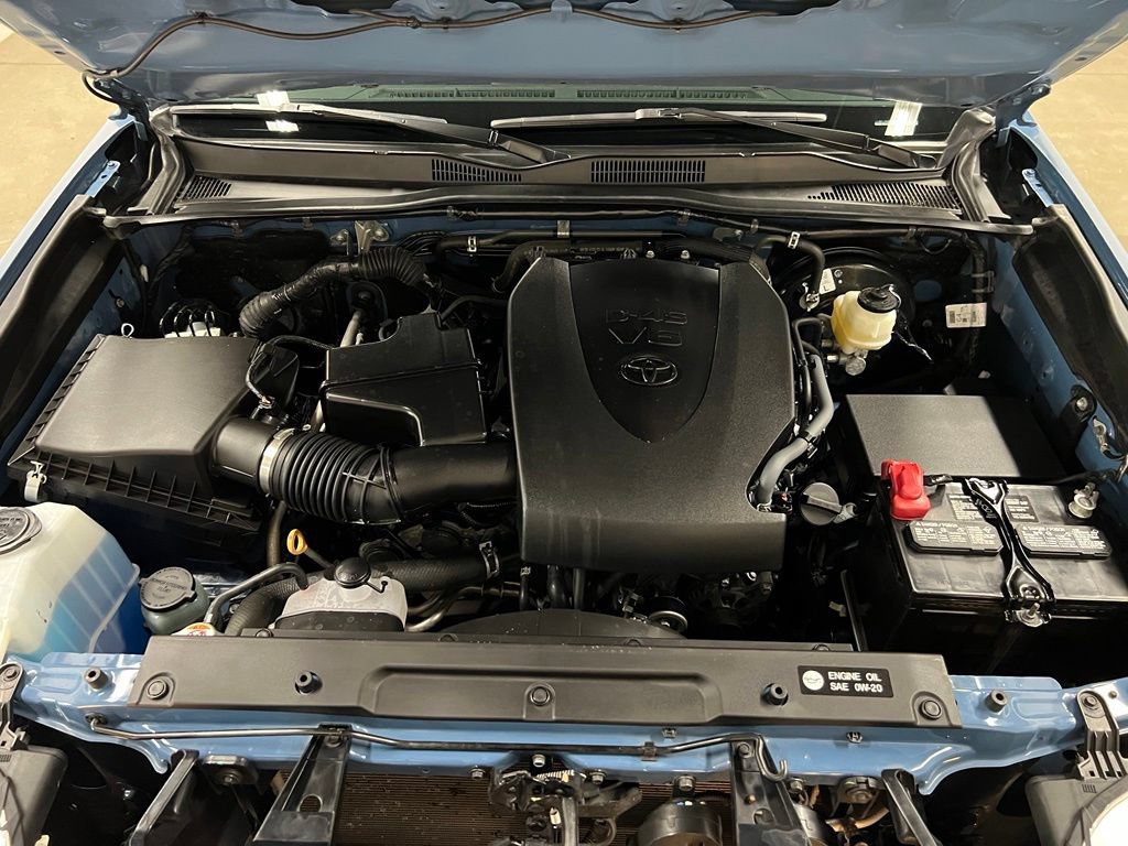 Used 2019 Toyota Tacoma TRD Sport AWD/4WD image 39