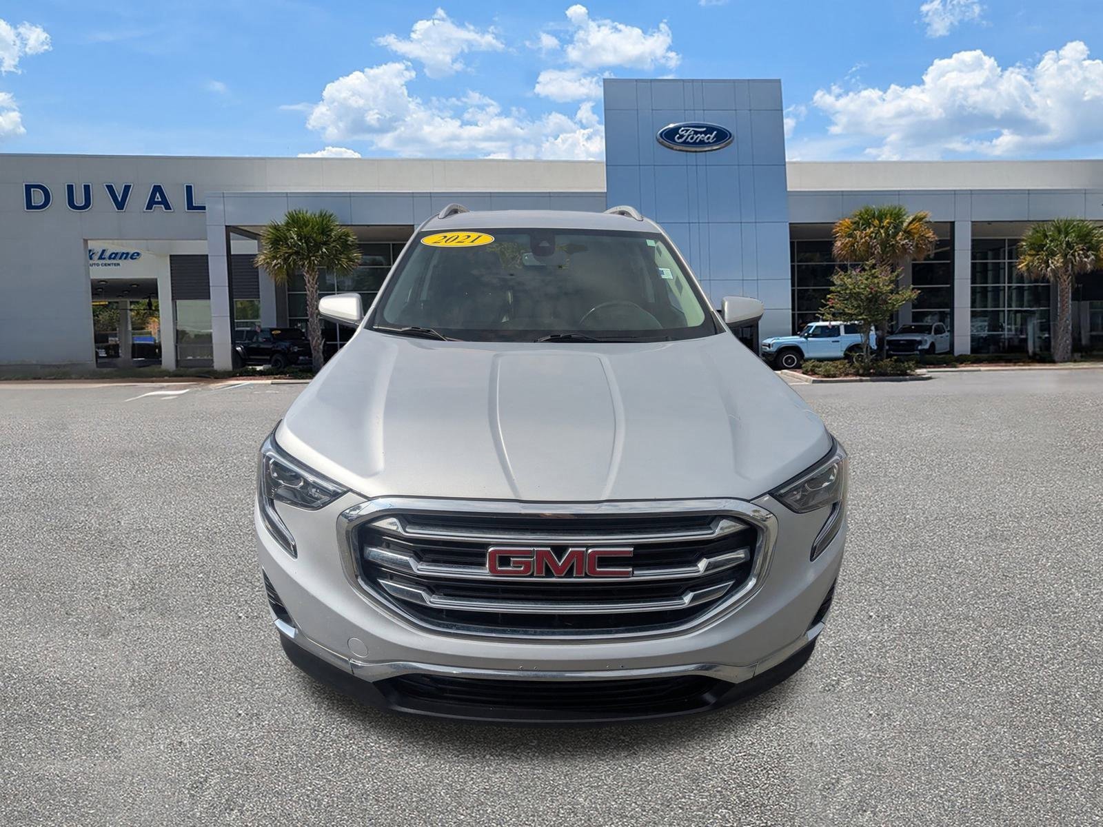 Used 2021 GMC Terrain SLT image 9