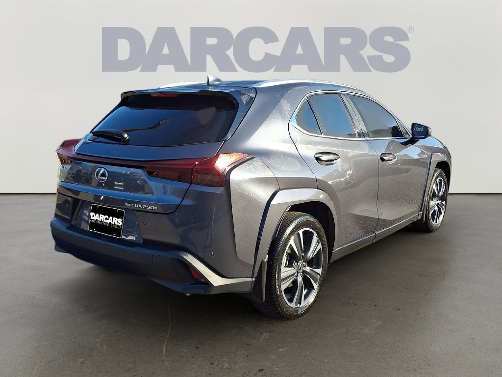 Used 2024 Lexus UX 250h AWD w/ Premium Package image 7