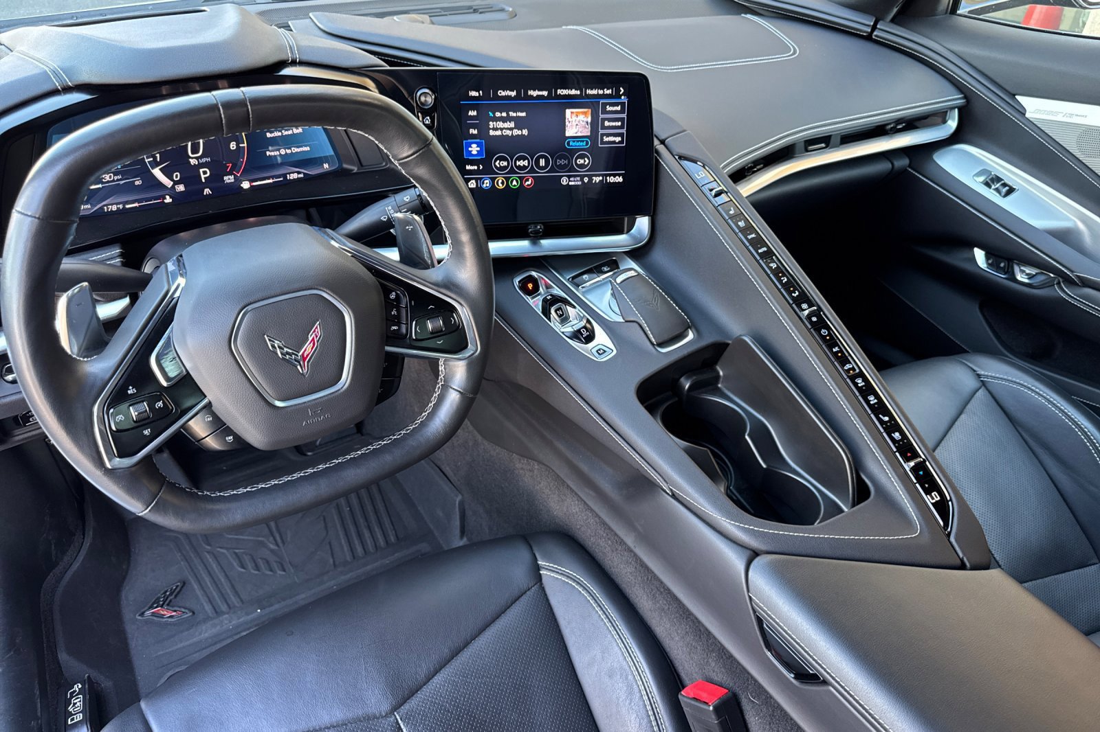Certified 2022 Chevrolet Corvette Stingray Preferred Cpe w/ Z51 Performance Package RWD image 13