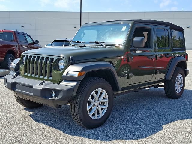 Used 2023 Jeep Wrangler Unlimited Sport AWD/4WD image 6