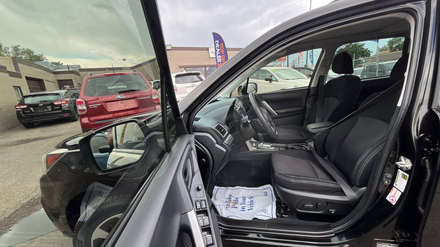 Used 2018 Subaru Forester 2.5i Premium AWD/4WD image 19