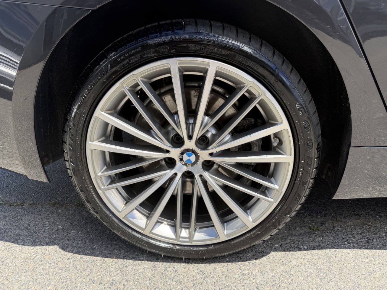 Used 2020 BMW 540i xDrive AWD/4WD image 13