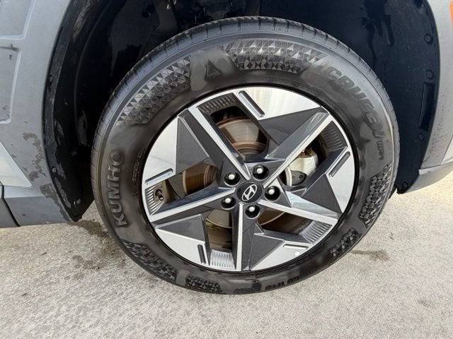 Used 2025 Hyundai Tucson SEL AWD/4WD image 34