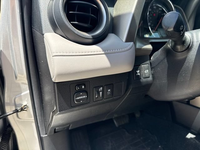 Used 2015 Toyota RAV4 Limited w/ Outdoor Package AWD/4WD image 10