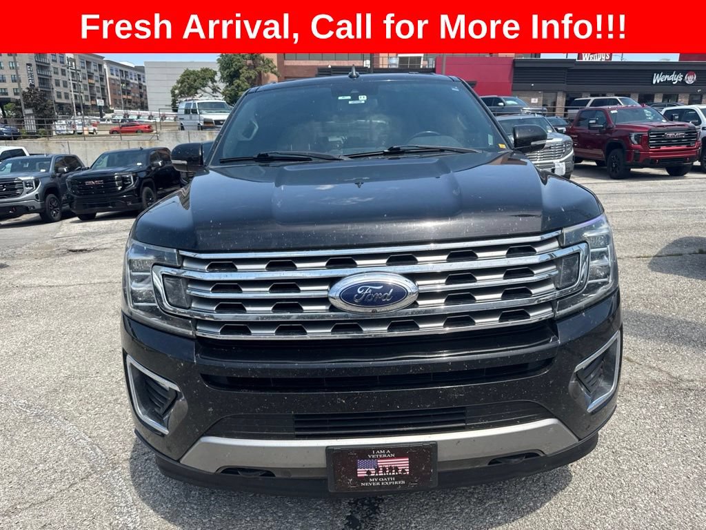 Used 2018 Ford Expedition Max Limited w/ Equipment Group 302A AWD/4WD image 2