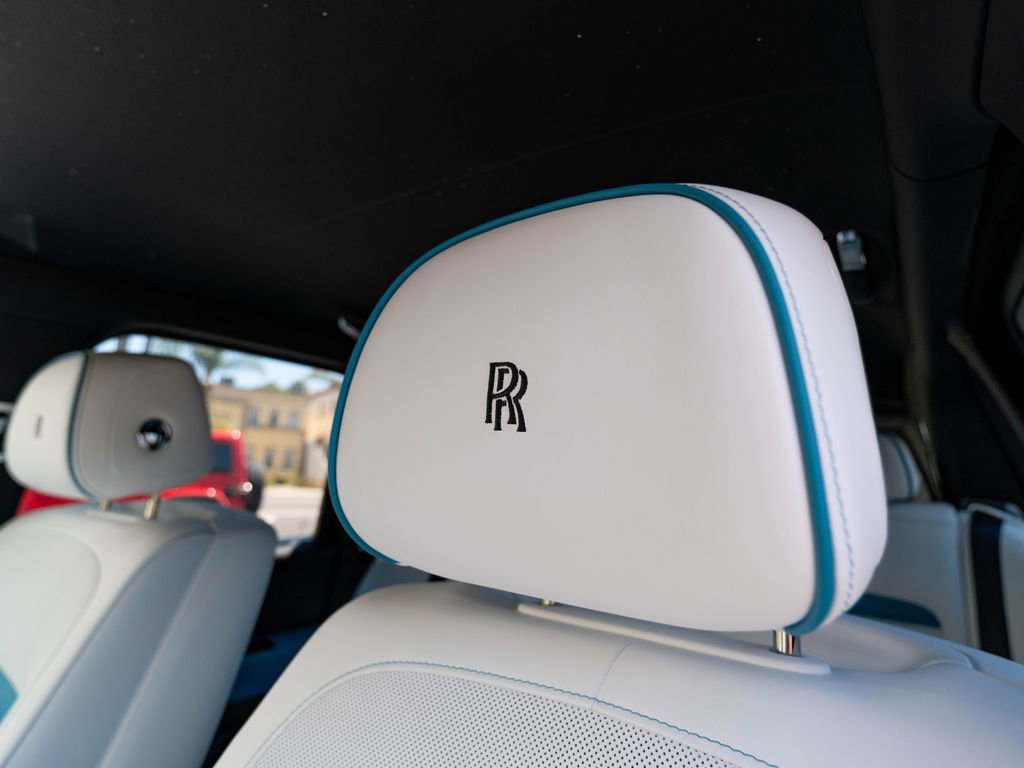 New 2026 Rolls-Royce Cullinan AWD/4WD image 10