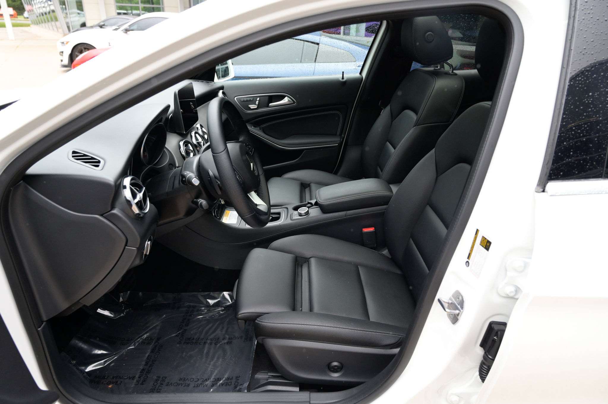 Used 2019 Mercedes-Benz GLA 250 4MATIC image 17