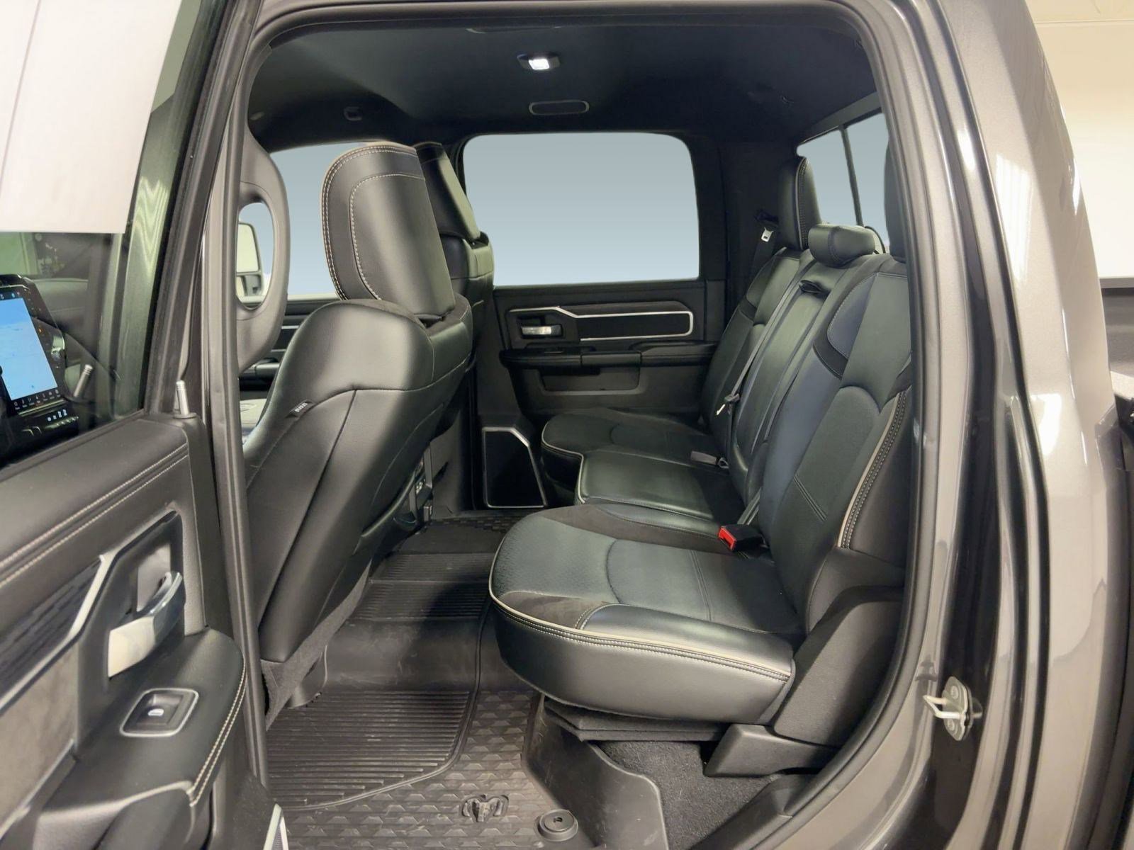 Used 2024 RAM 2500 Laramie w/ Night Edition image 14