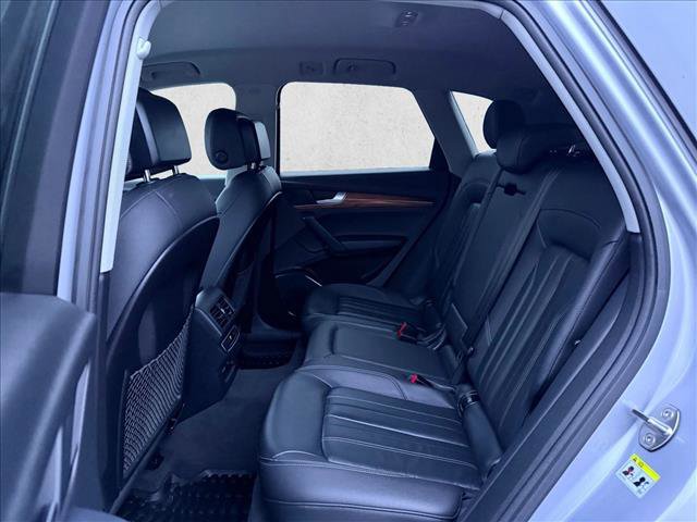 Used 2023 Audi Q5 2.0T Premium w/ Convenience Package image 18