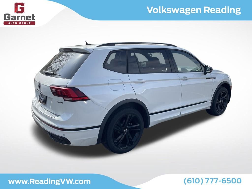 Certified 2023 Volkswagen Tiguan SE R-Line AWD/4WD image 5