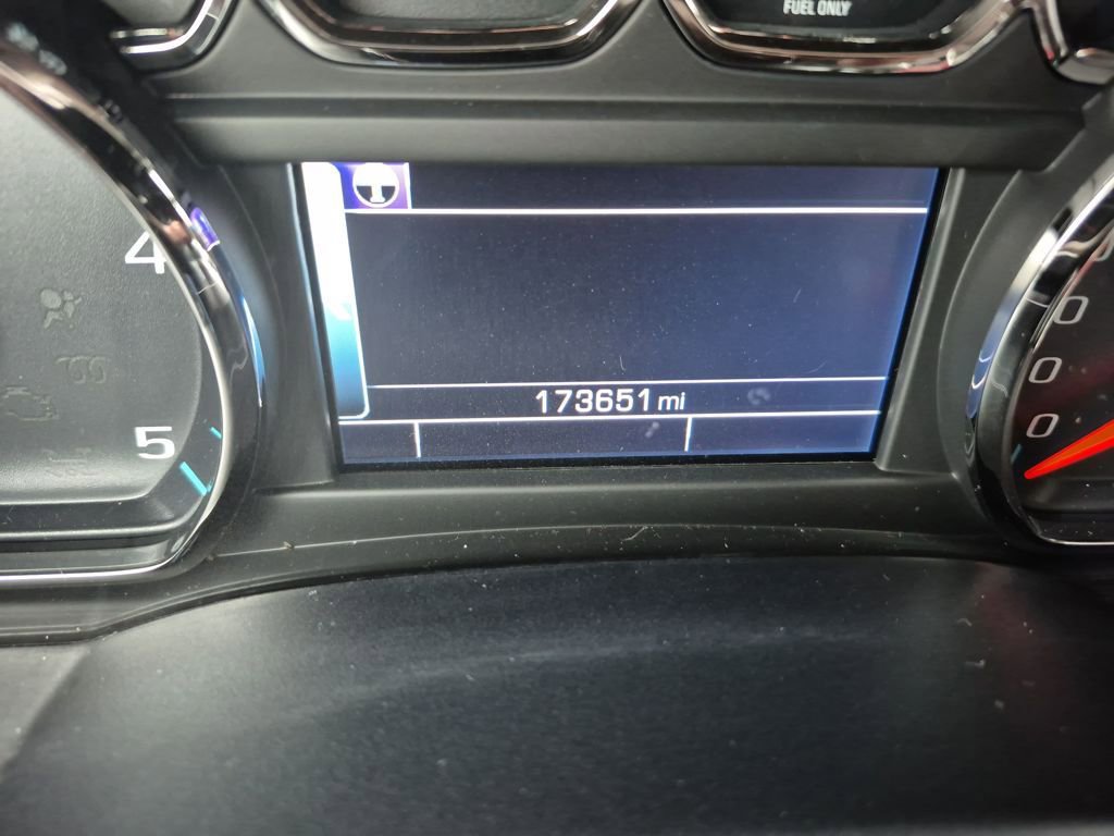 Used 2018 Chevrolet Silverado 3500 High Country w/ Duramax Plus Package image 16