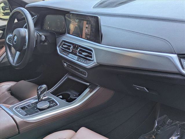 Used 2021 BMW X5 xDrive40i w/ M Sport Package AWD/4WD image 21