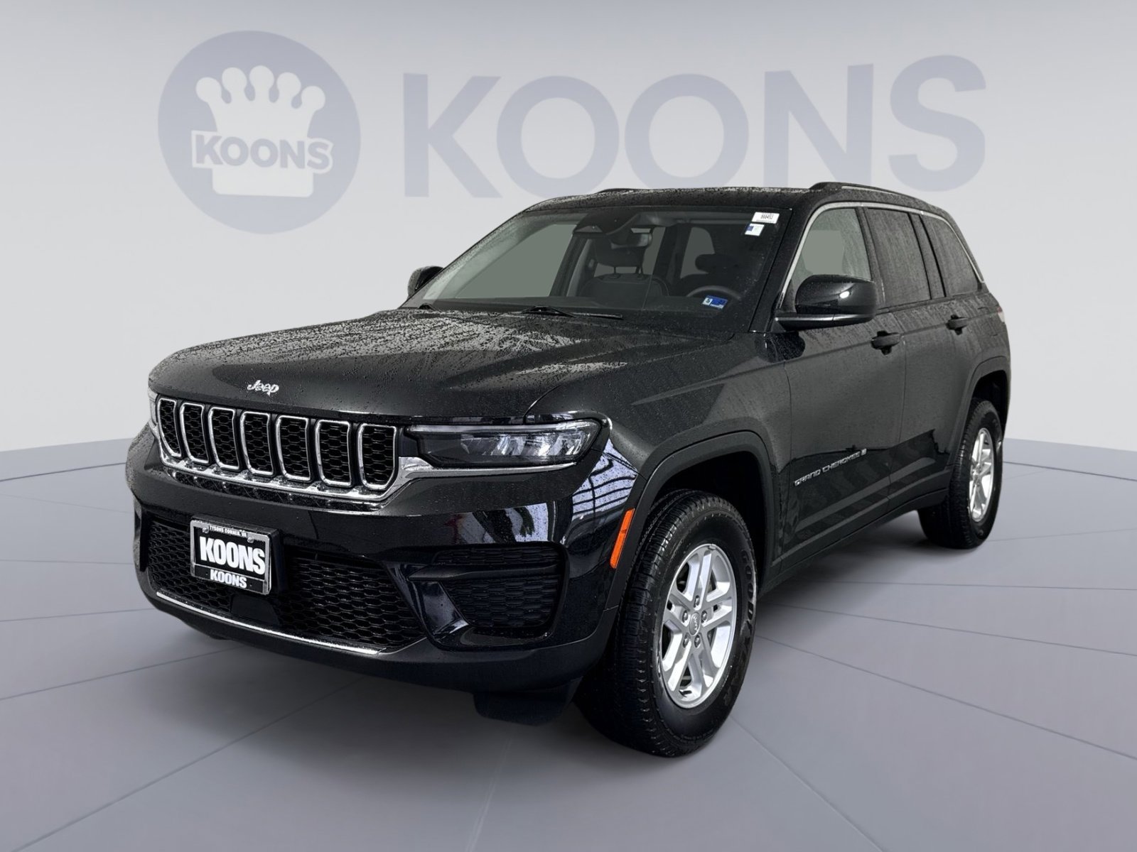 Used 2023 Jeep Grand Cherokee Laredo w/ Luxury Tech Group I