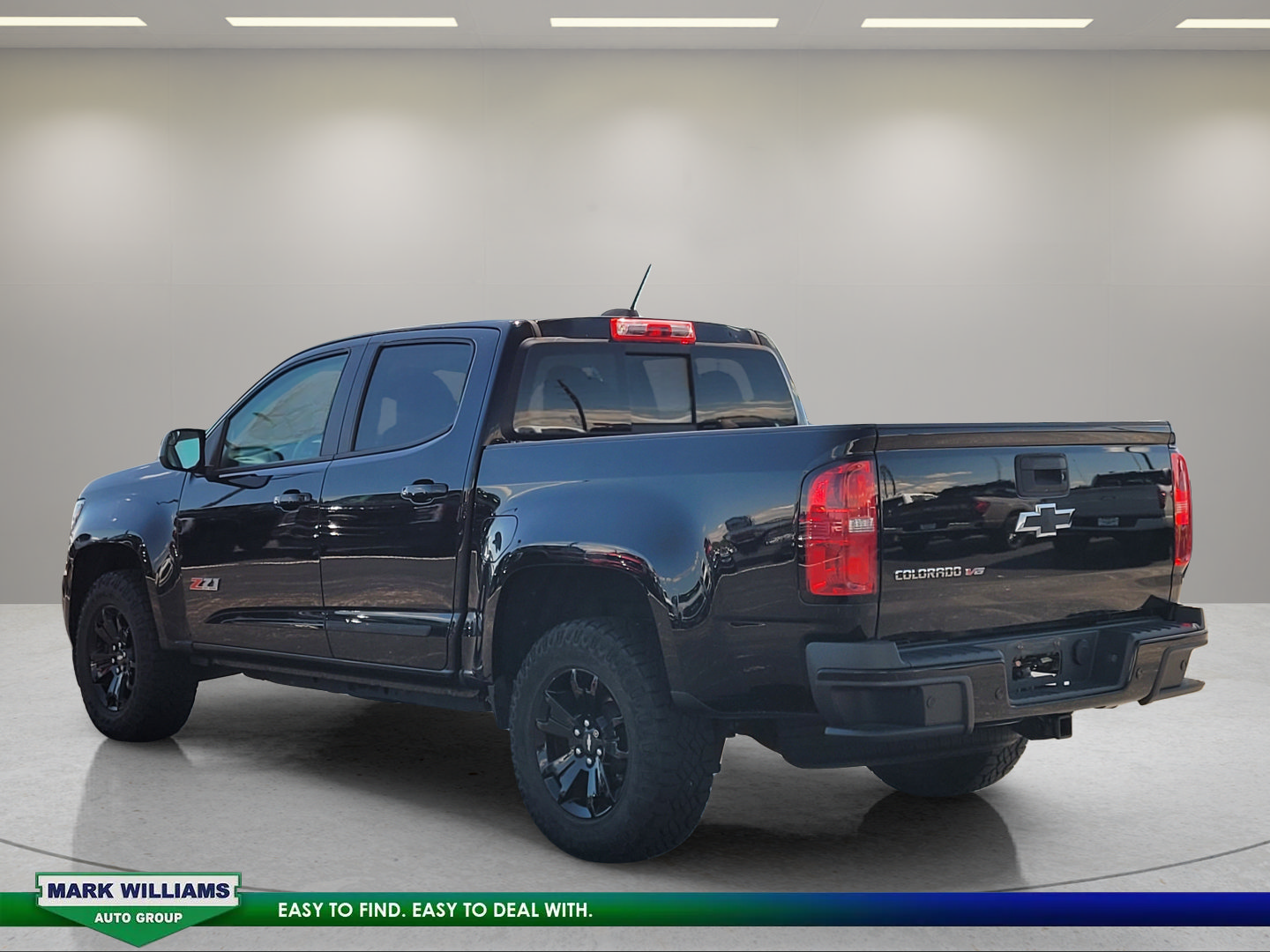 Used 2020 Chevrolet Colorado Z71 w/ Z71 Midnight Edition AWD/4WD image 6