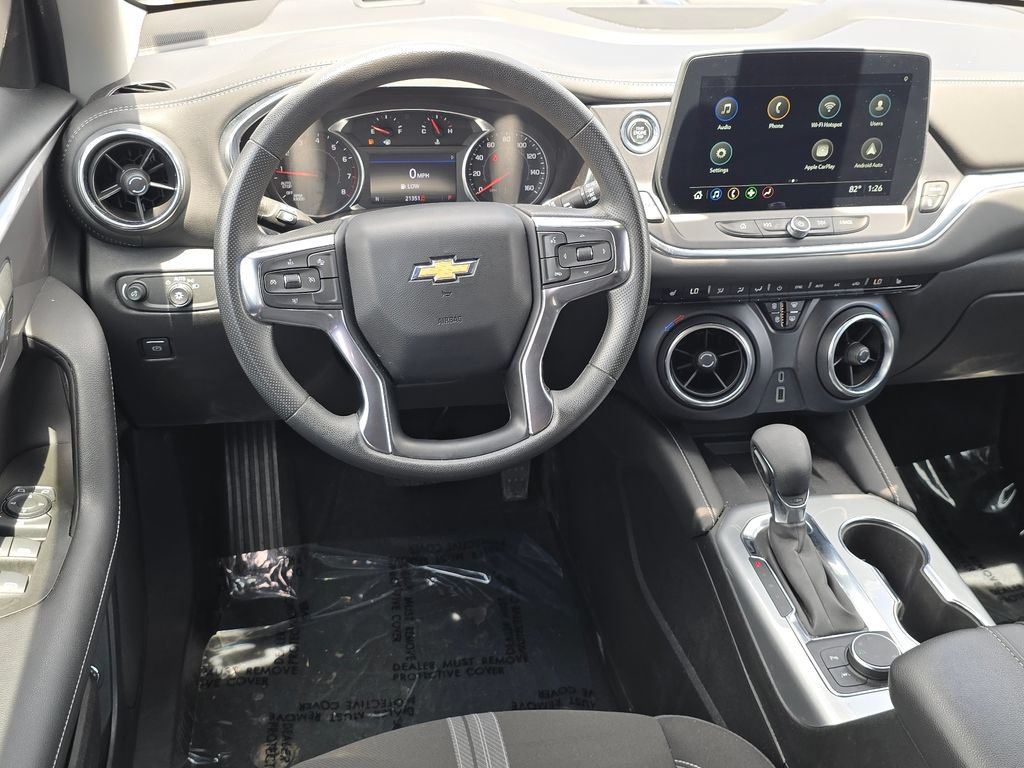 Used 2024 Chevrolet Blazer LT w/ Convenience Package FWD image 11
