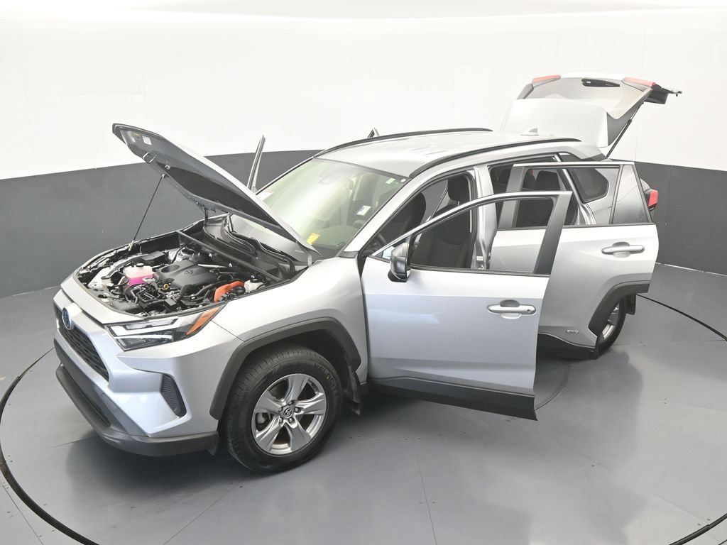 Used 2024 Toyota RAV4 LE AWD/4WD image 53
