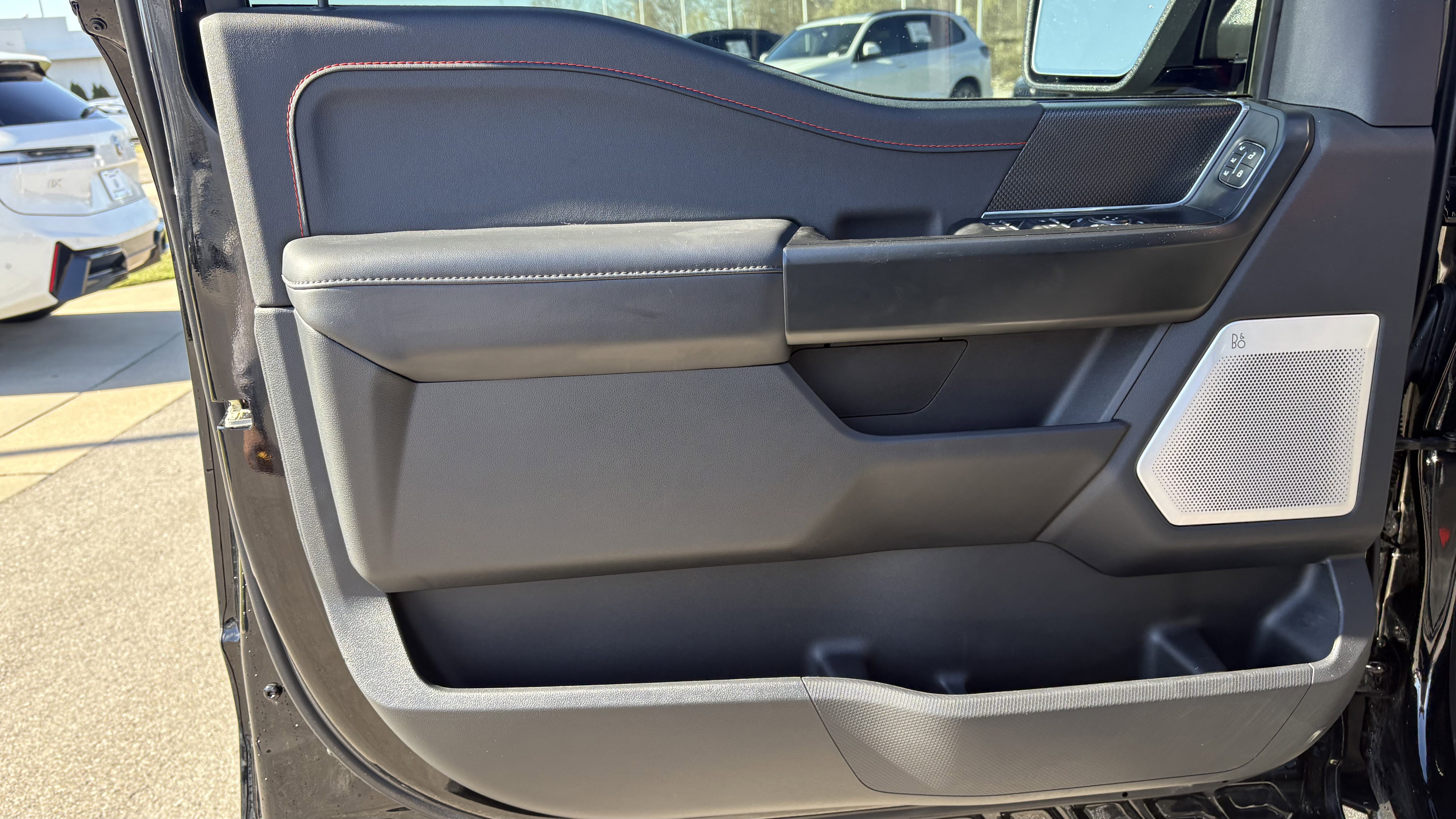 Used 2025 Ford F150 Raptor image 16