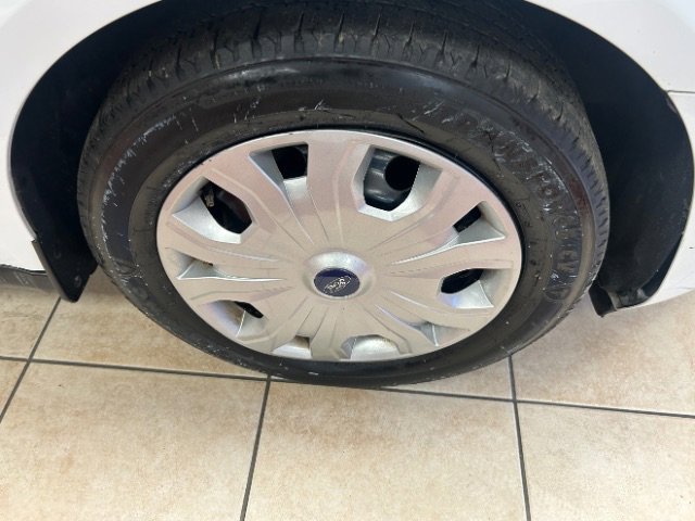 Used 2020 Ford Transit Connect XLT image 14