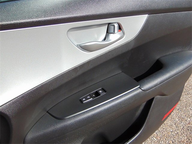 Used 2023 Kia Forte LXS image 26