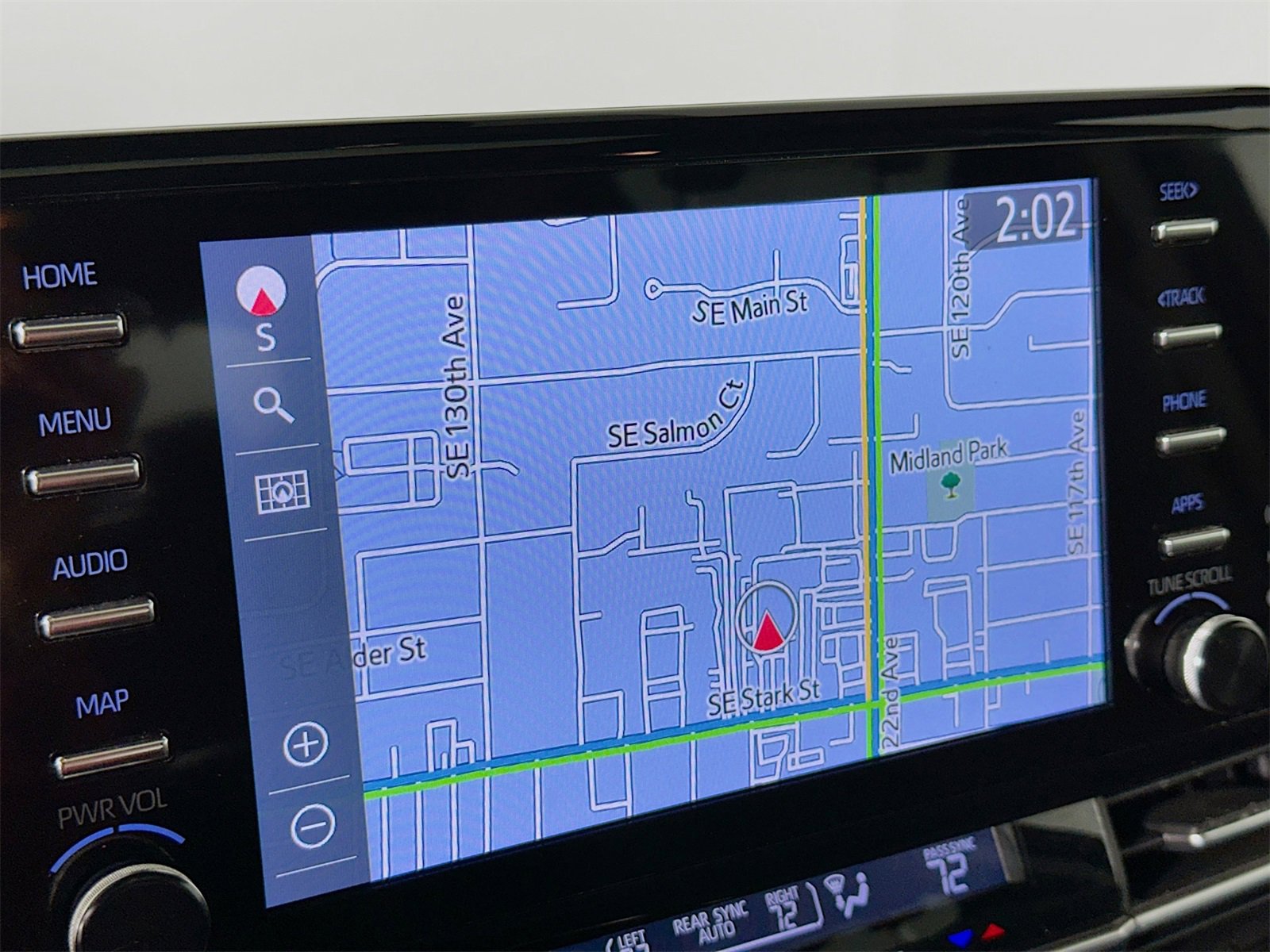 Certified 2023 Toyota Sienna XLE image 13