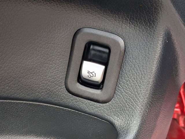 Used 2021 Mercedes-Benz GLC 300 4MATIC image 14