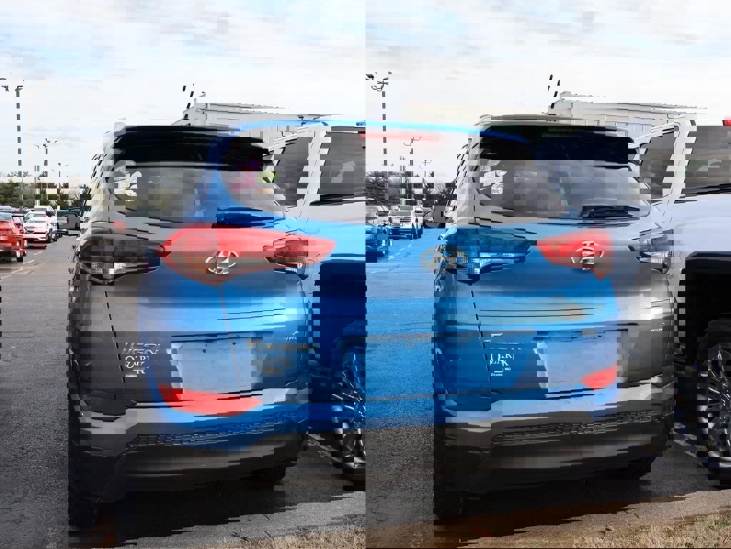 Used 2017 Hyundai Tucson SE image 19