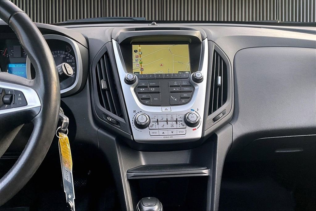 Used 2017 Chevrolet Equinox Premier w/ Enhanced Convenience Package image 7