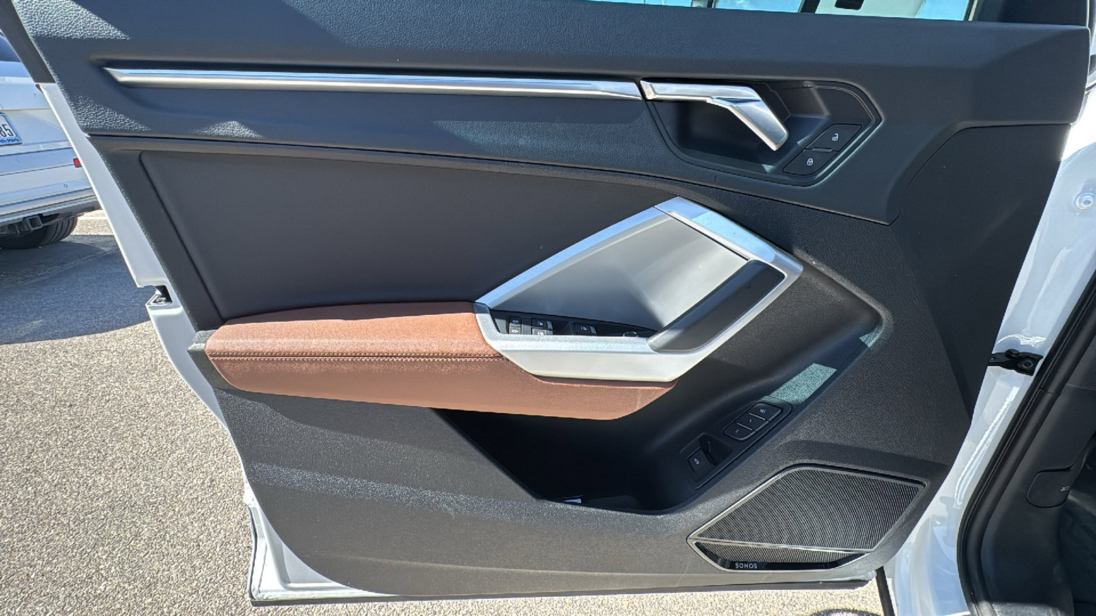 Used 2025 Audi Q3 2.0T Premium Plus w/ Premium Plus Package image 12