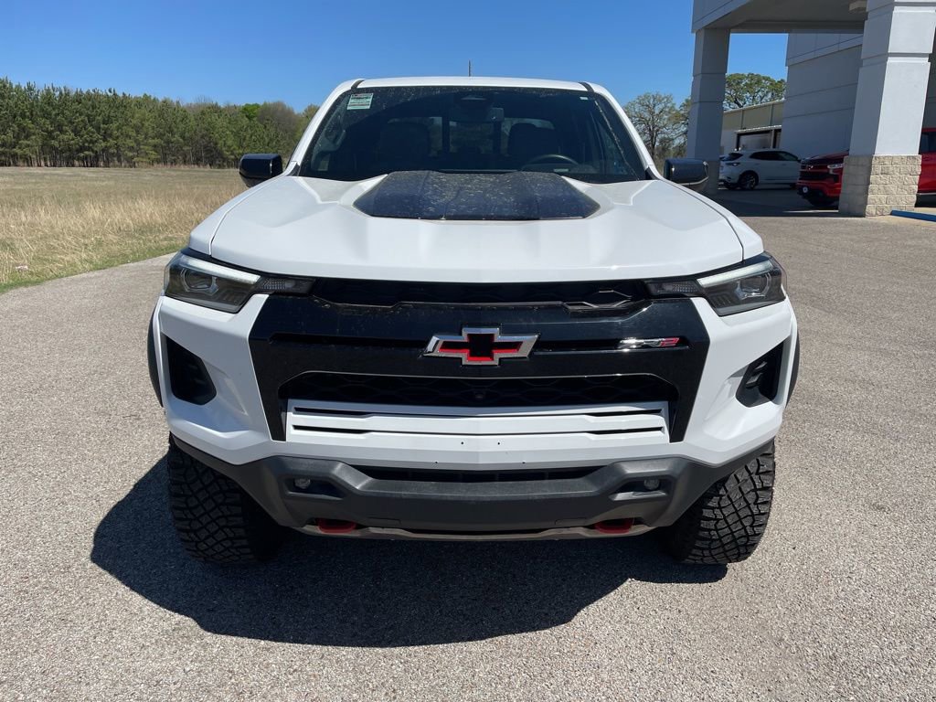 Used 2023 Chevrolet Colorado ZR2 w/ ZR2 Convenience Package III image 8