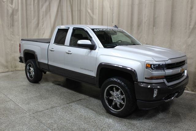 Used 2016 Chevrolet Silverado 1500 LT w/ All Star Edition AWD/4WD image 2