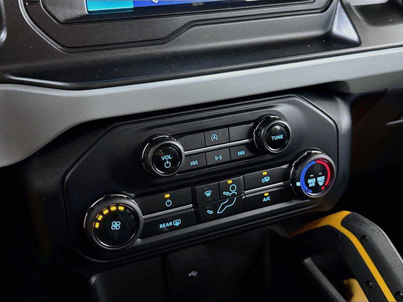 Used 2022 Ford Bronco Badlands AWD/4WD image 21