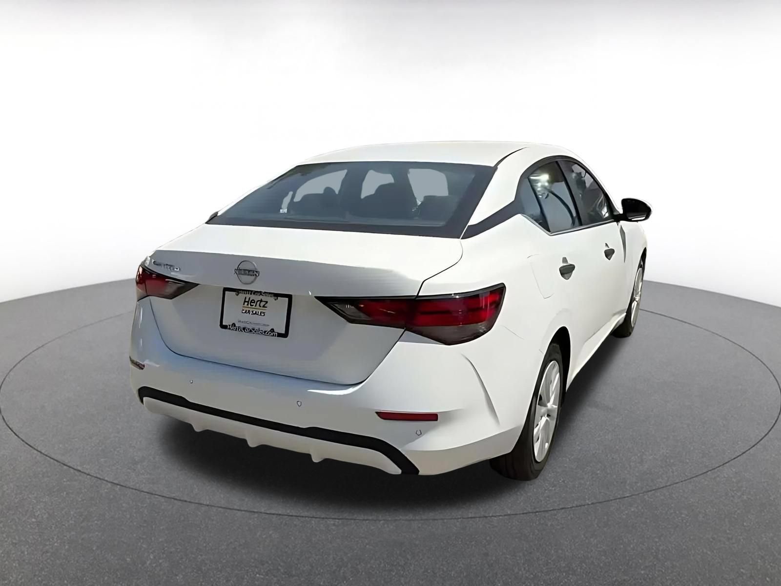 Used 2025 Nissan Sentra S FWD image 14