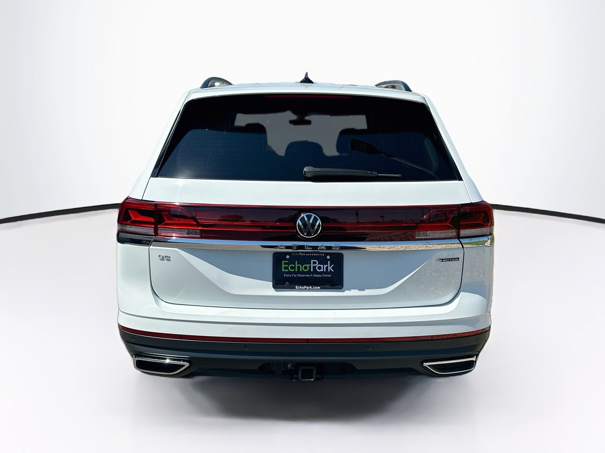 Used 2024 Volkswagen Atlas SE AWD/4WD image 7