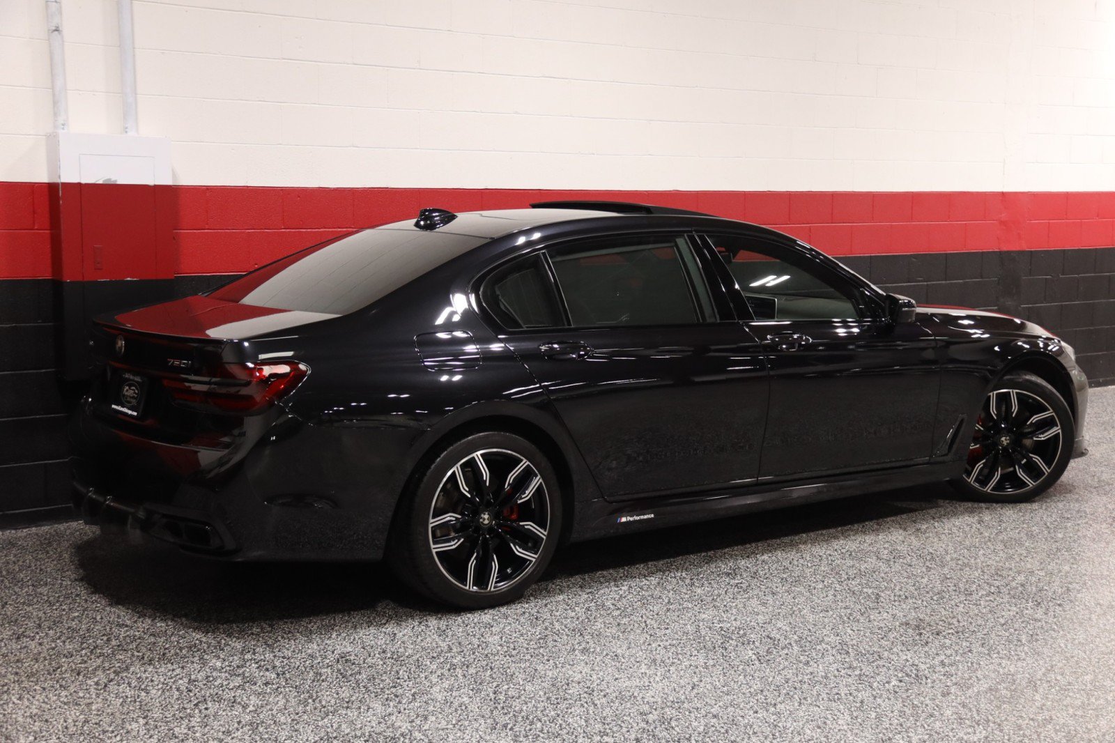 Used 2018 BMW 750i xDrive AWD/4WD image 8