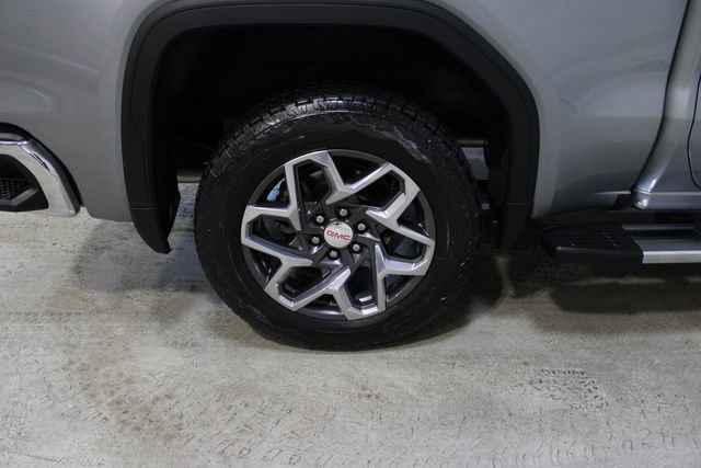 Used 2024 GMC Sierra 1500 SLT w/ SLT Premium Plus Package image 34
