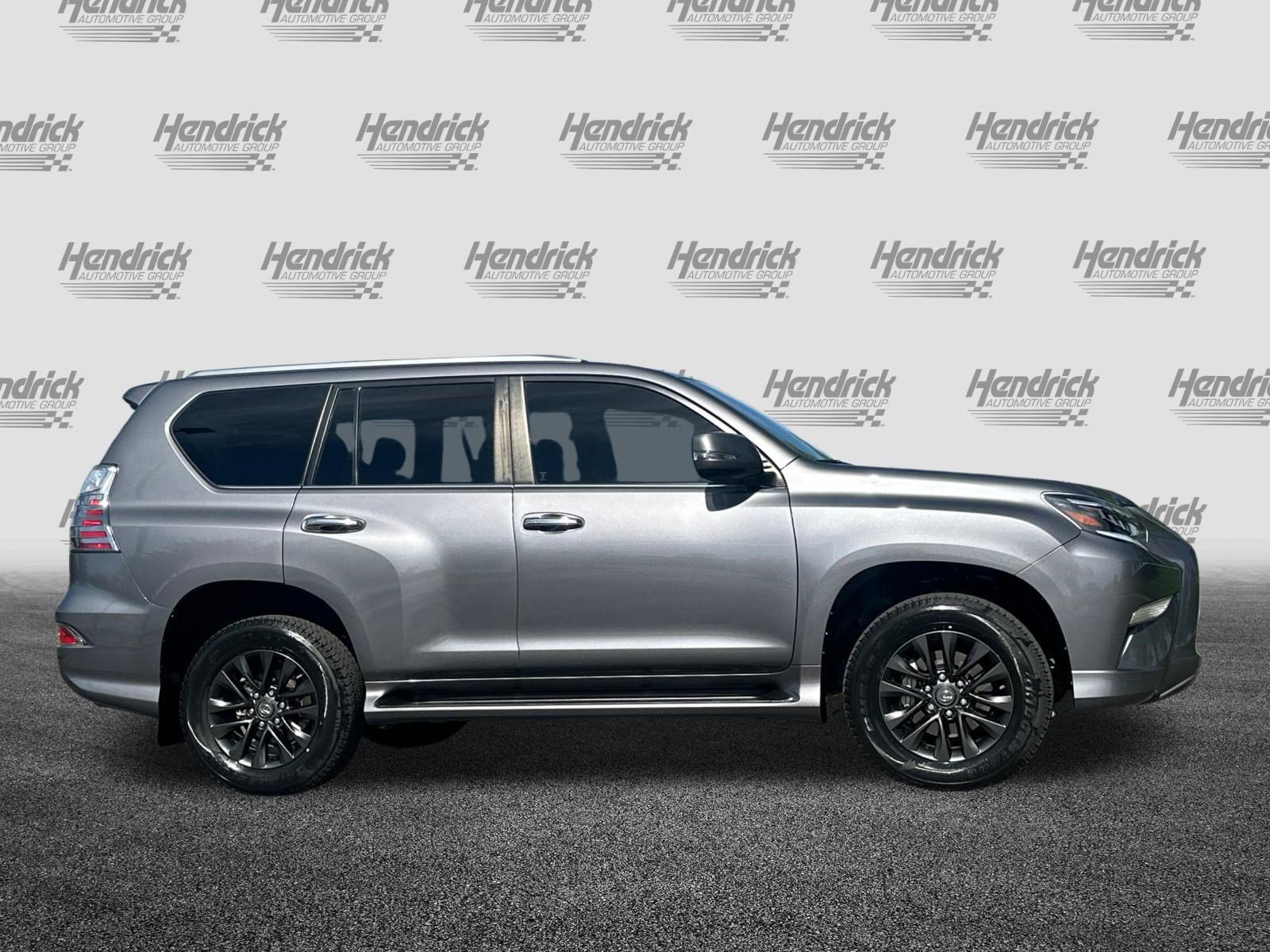 Certified 2023 Lexus GX 460 Premium w/ Premium Plus Package image 3